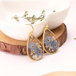 Gold Floral Teardrop Earrings